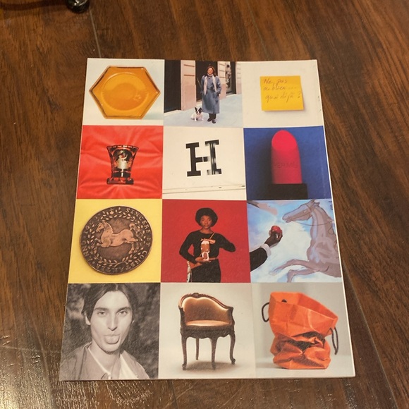 Le Monde d' Hermes Accent Magazine - Picture 3 of 12